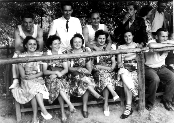 TVM-Gruppe beim Gauturnfest in Fränkisch-Crumbach 1953
